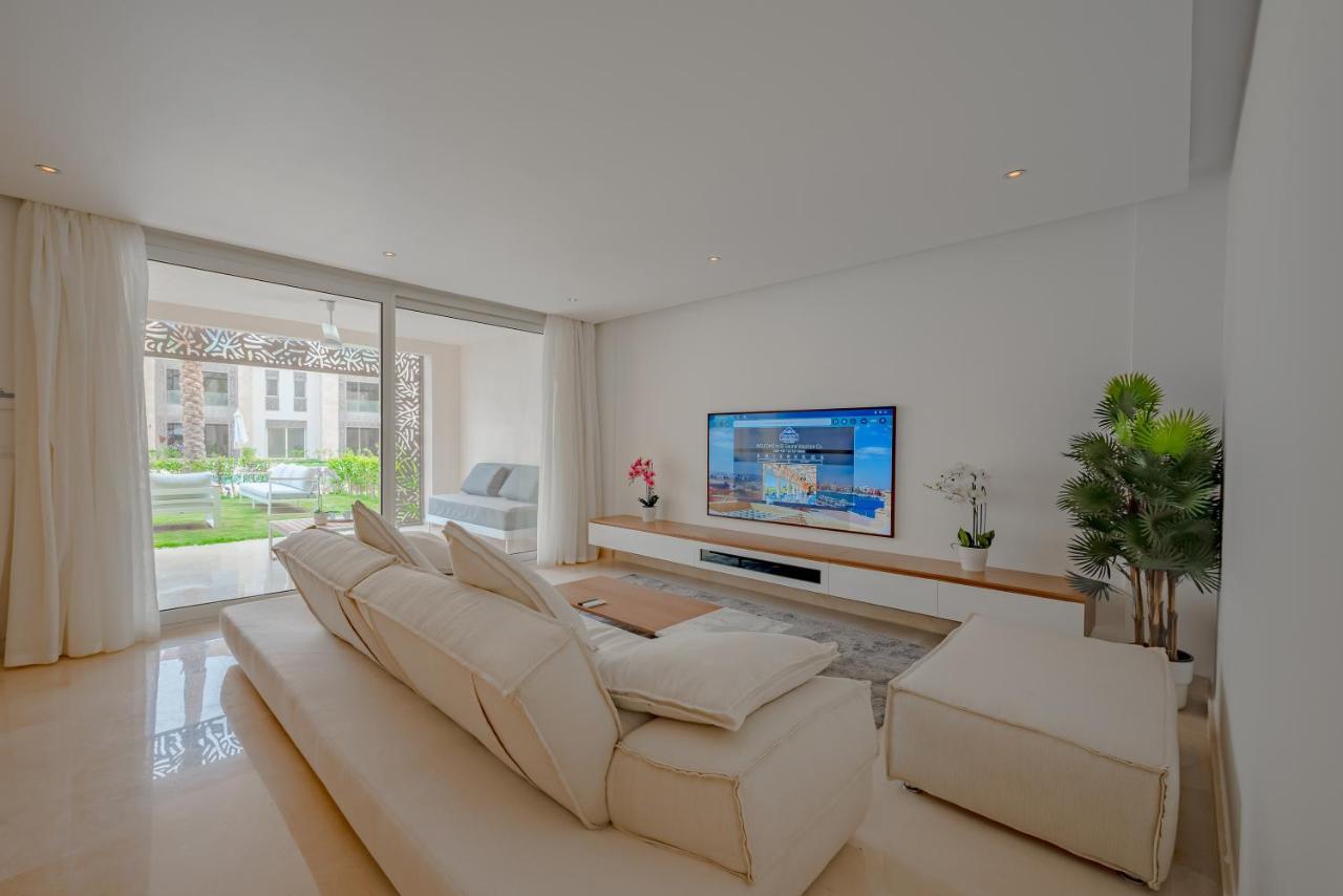 Ollystays Mangroovy Seaview 3br And Pool Free Access Appartement
