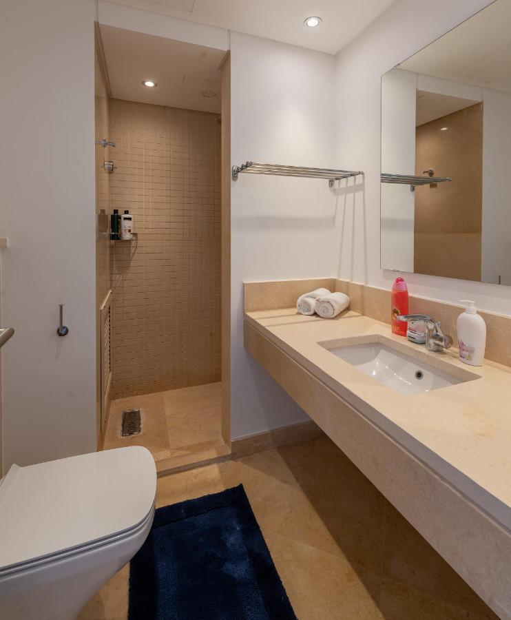 Ollystays Mangroovy Seaview 3br And Pool Free Access Appartement *